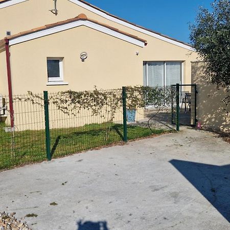 La Jolie Pradelle Villa Virsac Exteriör bild